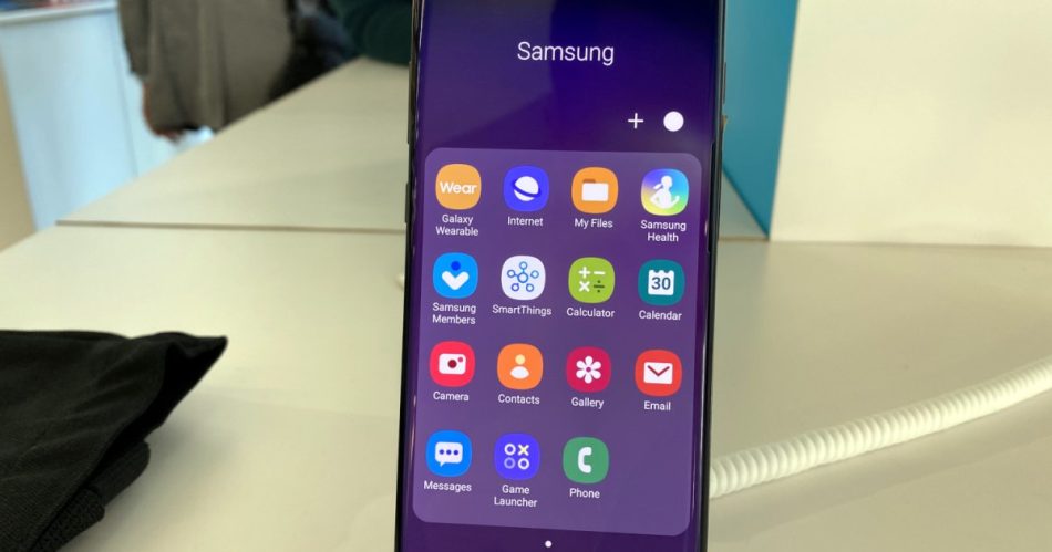 Samsung One UI 2.0 brings easier one-handed use and nonintrusive notifications – Digital Trends